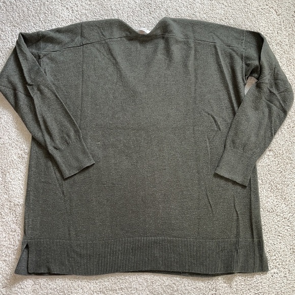 Loft Sweater - Picture 2 of 5